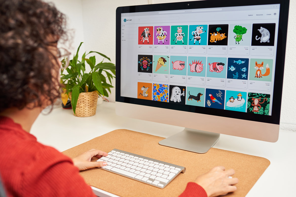 What does it mean to mint an NFT | NFT Chemists